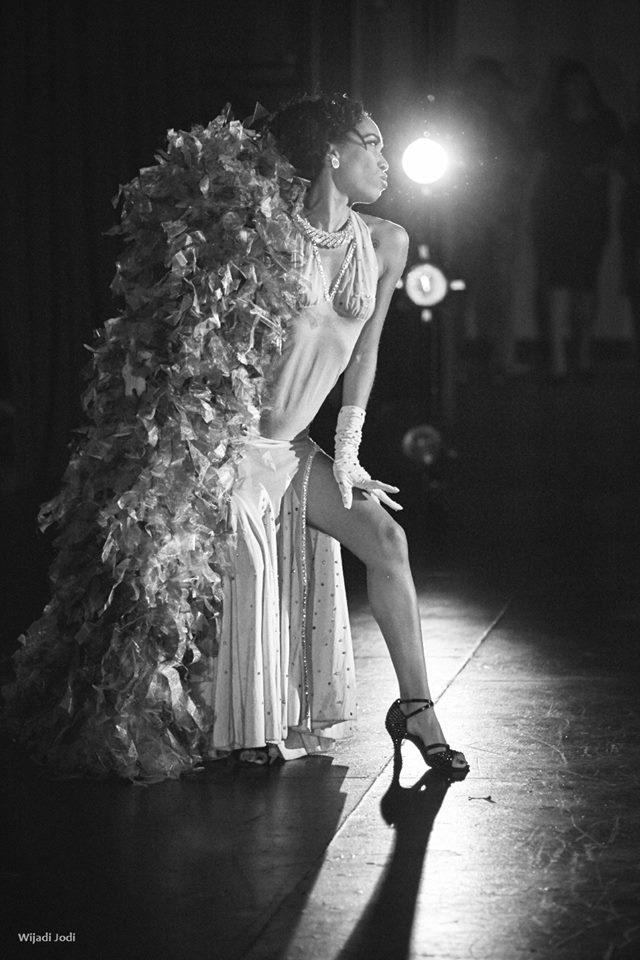 Jeez Loueez (Minneapolis Burlesque Festival 2016 by Wijadi Jodi)